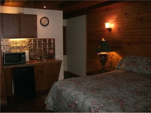 Inn Cool Springs 3*